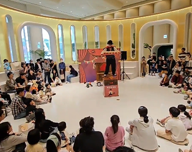 엉클키드 활동사진